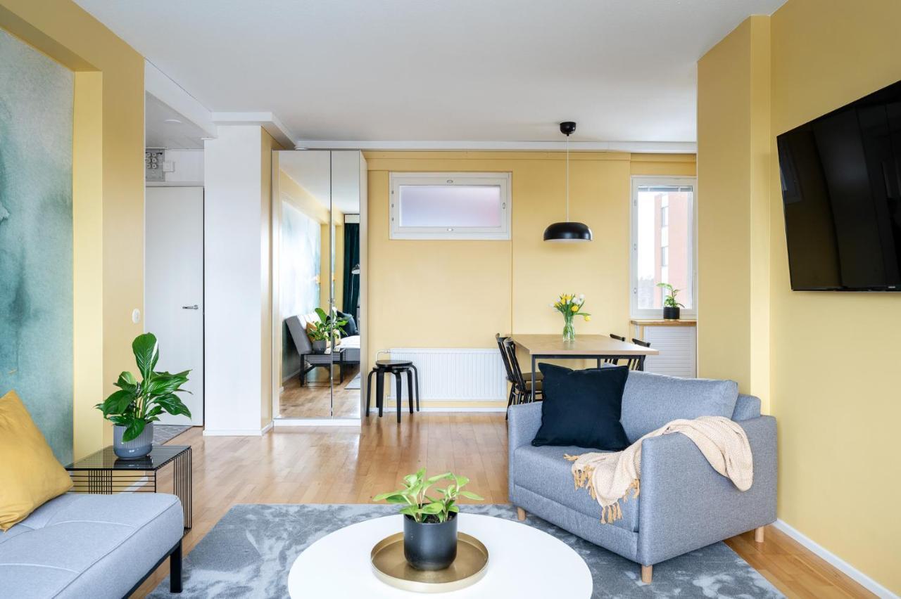 2 Bedroom Apartment With Free Parking And Airconditioning Kuopio Exterior foto